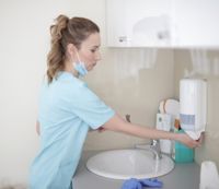 /media/firstaidtips/library/hygiene-on-courses.jpg